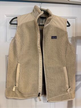 Patagonia Cream Retro Pile Sherpa Fleece Vest large